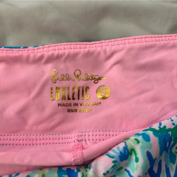 Lily Pulitzer skort - Picture 3 of 3